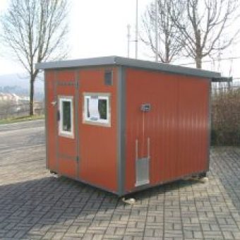 Huehnerstall Tres im Herbst